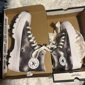 Lugged Converse - Storm Wind/White, Women’s 8.5